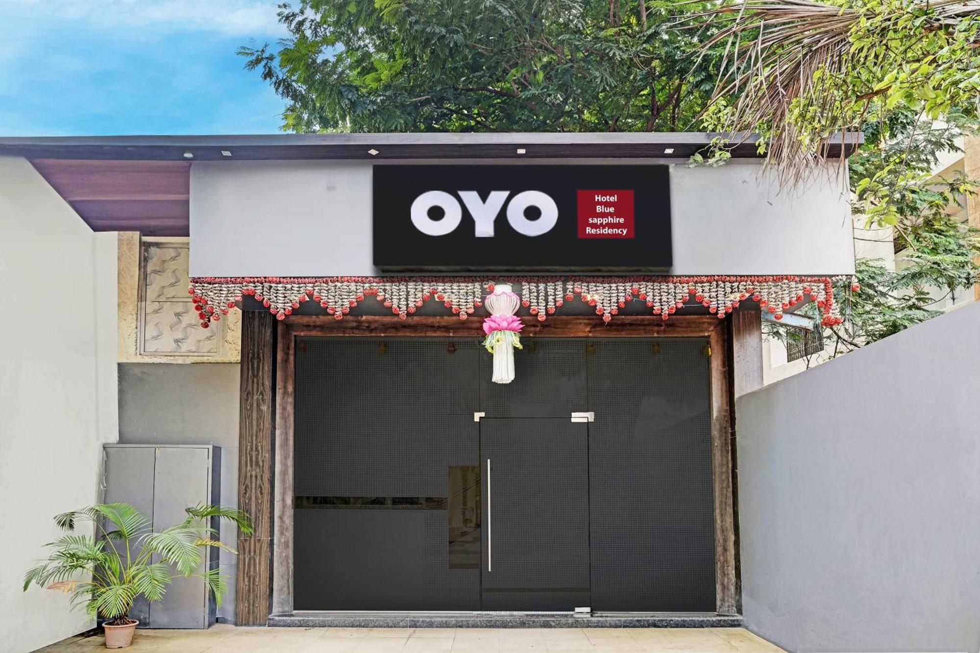 Oyo Hotel Blue Sapphire Residency Near Chhatrapati Shivaji International Airport Mumbai Exterior foto